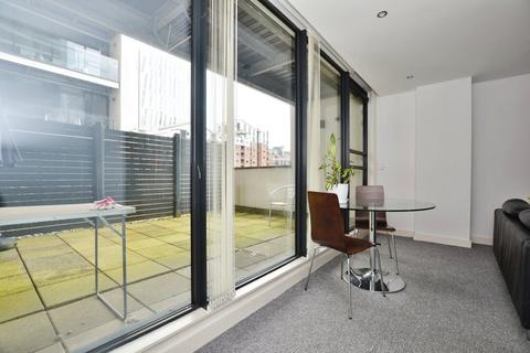 2 bedroom flat for sale, Hill Quays, 1 Jordan Street, Southern Gateway, Manchester, M15