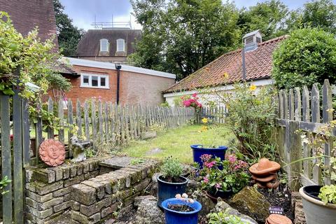 2 bedroom cottage for sale, Mill Lane, Ewell Village, Surrey, KT17