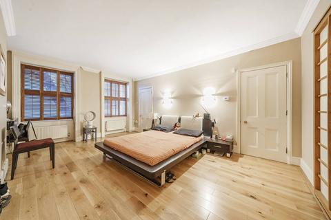 3 bedroom flat for sale, Craven Street, Covent Garden, London, WC2N