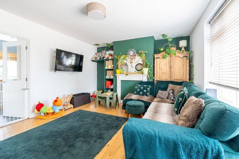 135 Barrett Road, Norwich, NR1 2LS