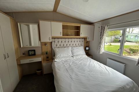 2 bedroom static caravan for sale, Newhaven Holiday Park