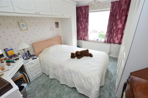 30 Brampton Rise, Dunstable, LU6 3BY