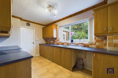 31 Beechfields, Eccleston, Chorley, PR7 5RF