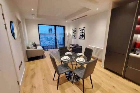 1 bedroom apartment to rent, Echo House 89, City Island Way LONDON E14