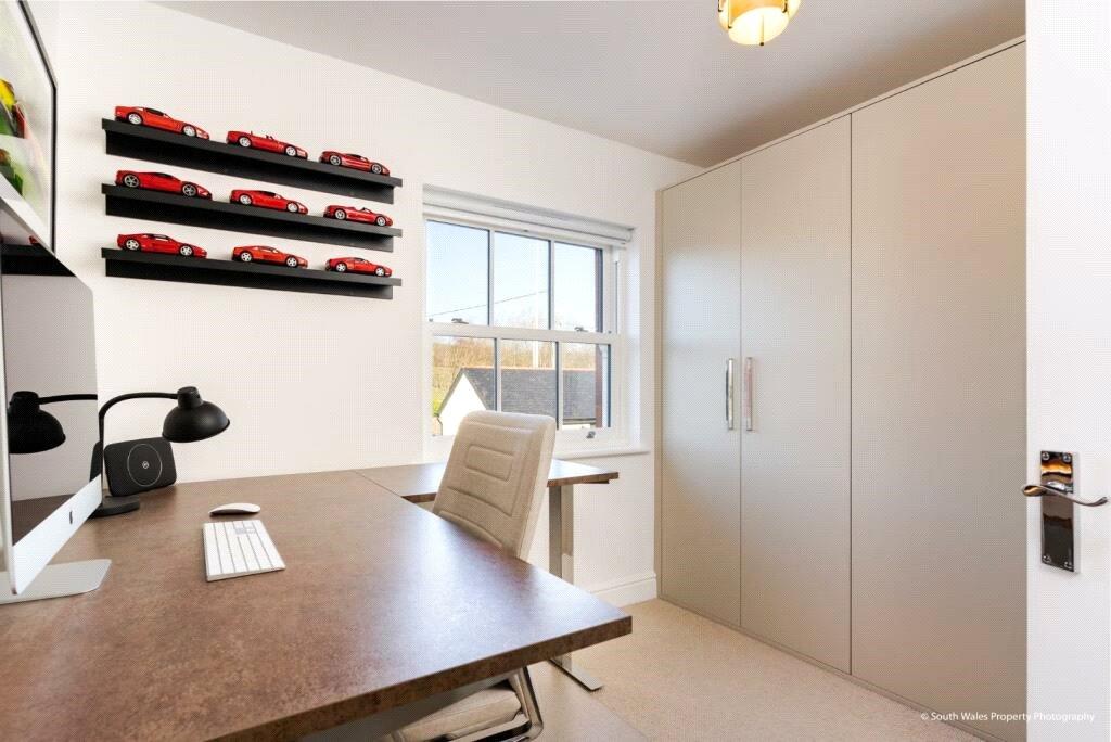 Bedroom/Study