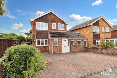 3 bedroom detached house for sale, Northfield Road, Thatcham RG18