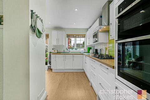 3 bedroom semi-detached house for sale, Dairyglen Avenue, Cheshunt, Waltham Cross, Hertfordshire, EN8 8JW