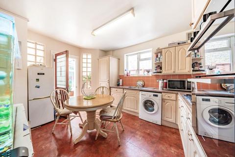 7 bedroom terraced house for sale, Sudbourne Road, Clapham