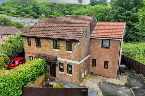 4 bedroom semi-detached house for sale, Senghenydd, Caerphilly CF83