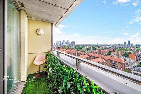 2 bedroom flat for sale, Kelday Heights, Spencer Way, London, E1