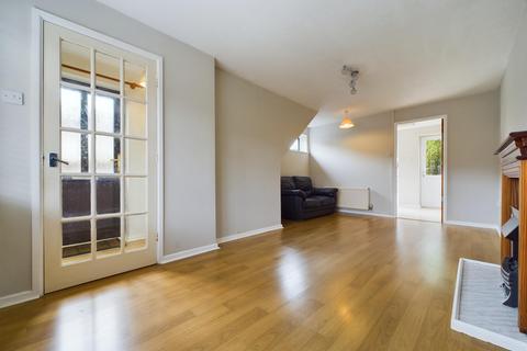 18 Grampian Close, Hereford, HR4 0TA