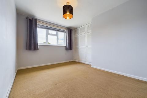 18 Grampian Close, Hereford, HR4 0TA