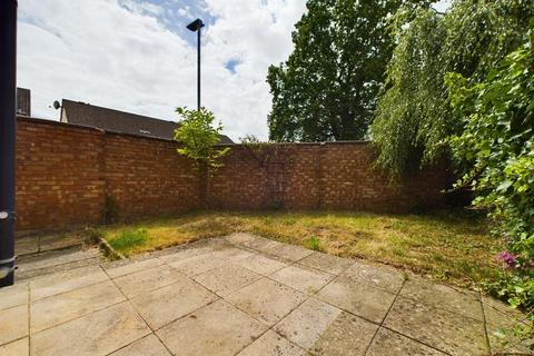 18 Grampian Close, Hereford, HR4 0TA