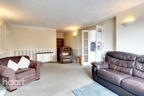 2 bedroom retirement property for sale, Balmoral Road, Westcliff-On-Sea