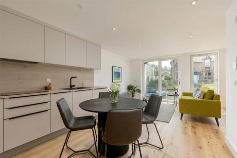 2 bedroom flat for sale, Morningside Drive, Edinburgh, EH10.