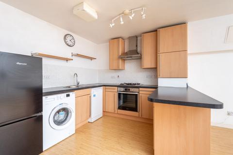 151/2 Lower Granton Road, Edinburgh, EH5 1EY
