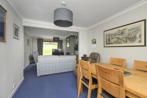 27 Greenhill Park, Penicuik, EH26 9EX