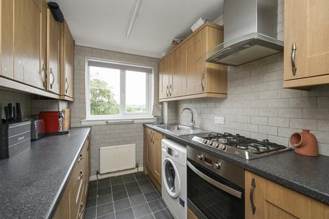 27 Greenhill Park, Penicuik, EH26 9EX