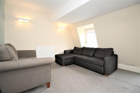 2 bedroom apartment to rent, 124 Gloucester Terrace, Paddington, W4