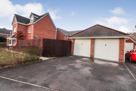 5 bedroom detached house for sale, Mottram Drive