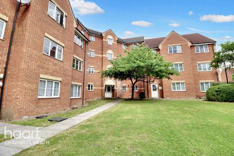 2 bedroom apartment for sale, Westfield Gardens, Romford