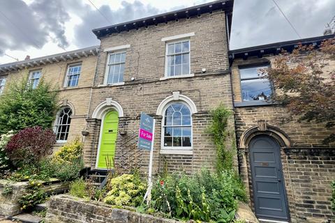 3 bedroom terraced house for sale, George Street, Shipley BD18