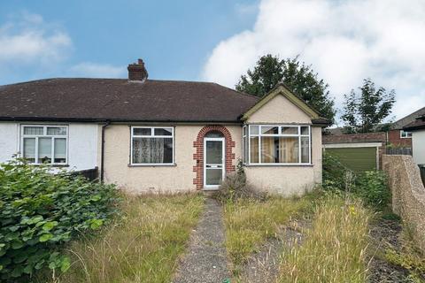 3 bedroom bungalow for sale, Yarlside, Brunswick Close, Bexleyheath, Kent, DA6 8EW
