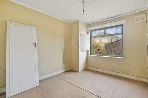 Yarlside Brunswick Close, Bexleyheath, DA6 8EW