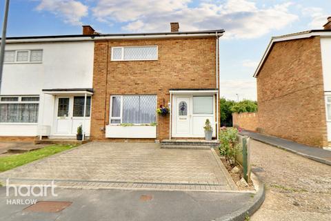 Harlow - 2 bedroom end of terrace house for sale
