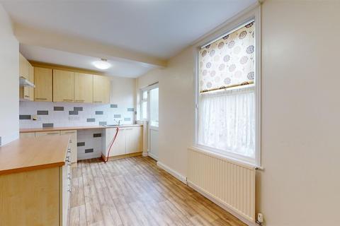 3 bedroom end of terrace house for sale, St. Lukes Avenue, Ramsgate, CT11