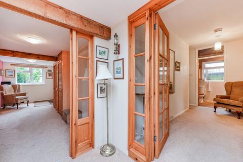 1b Allingham Road, Reigate, RH2 8JE