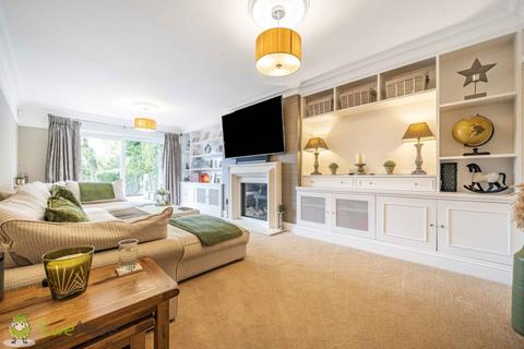 5 bedroom detached house for sale, Oakley Lane, Basingstoke RG23