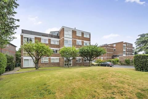 1 Ingleside Close, Beckenham, BR3 1QU