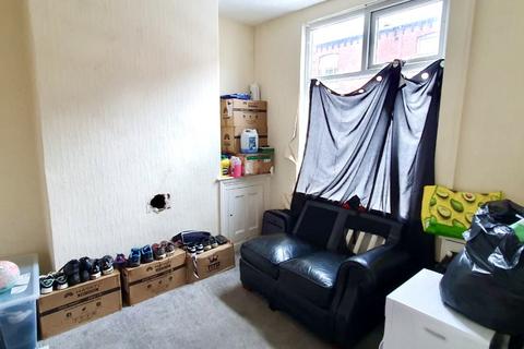 3 bedroom terraced house for sale, Station Road, Manchester M30