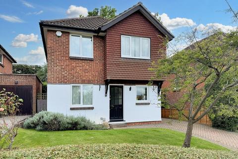 4 bedroom detached house for sale, Warnford Road, Orpington BR6