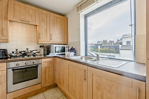 2 bedroom flat to rent, Fulham Road, South Kensington, SW3