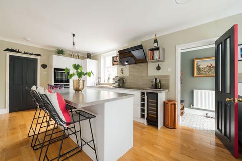 2 Castle Road, Bedford, MK40 3PJ