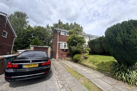 4 bedroom semi-detached house to rent, Queensway, Rochdale OL11