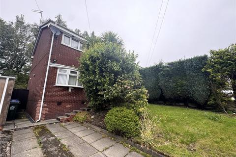 4 bedroom semi-detached house to rent, Dean Court, Greater Manchester OL11