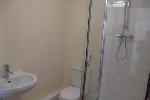 1 bedroom in a house share to rent, Alexandra Road, Shipley, West Yorkshire, BD18