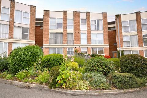 6 Bernard Crescent, Minehead, TA24 5HP