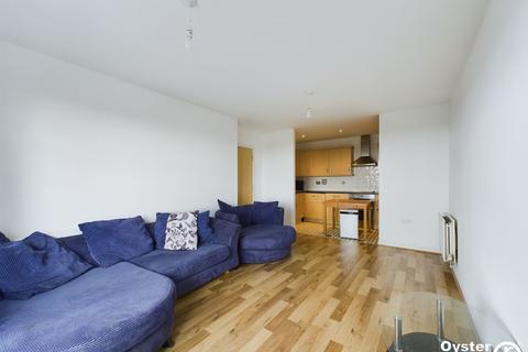2 bedroom apartment to rent, Stanley Road, Harrow, HA2