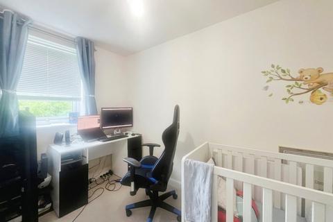 14 Brassie Close, Basingstoke, RG24 9YH