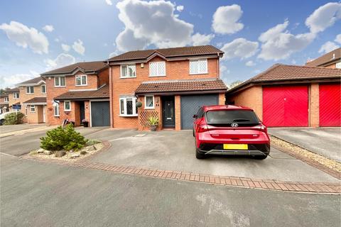 4 bedroom detached house for sale, Wellbury Close, Stoke-On-Trent, ST4