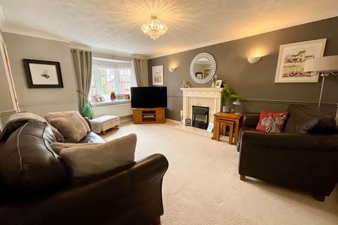 2 Wellbury Close, Stoke-on-trent, ST4 8YU