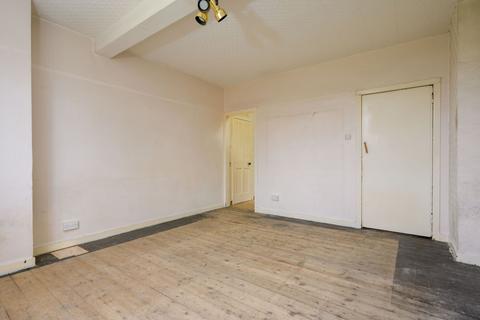 3 bedroom ground floor flat for sale, Roddinglaw Road, Edinburgh