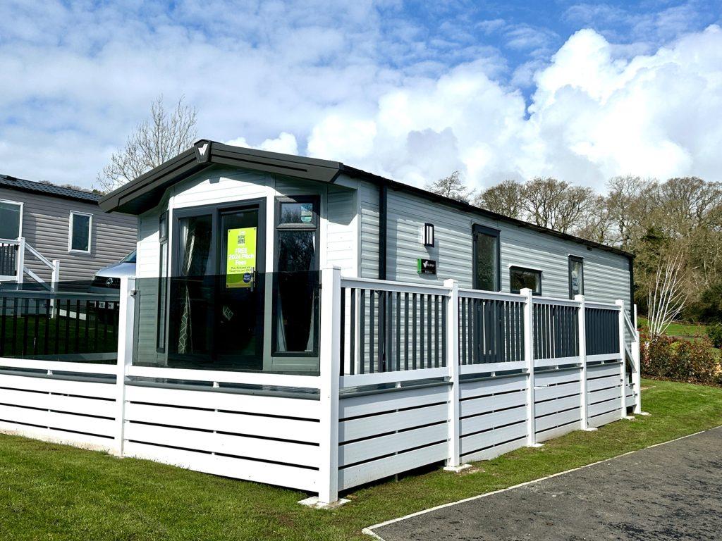 Wood Farm - Willerby -Brookwood  For Sale