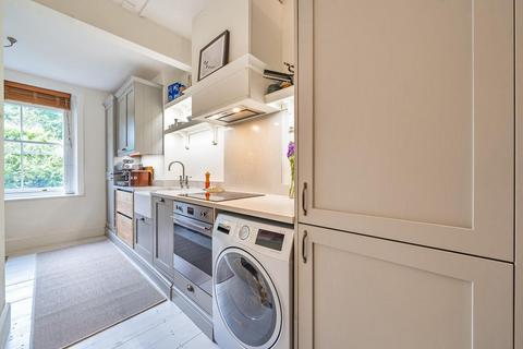20 Breakspears Road, London, SE4 1UW