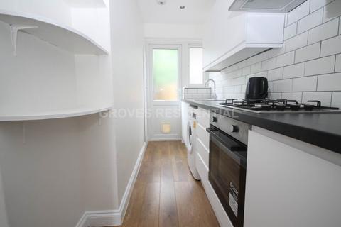 21 Barnard Gardens, New Malden, KT3 6QG