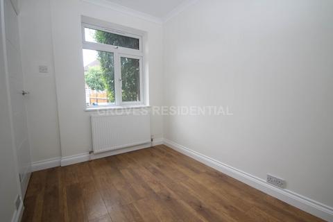 21 Barnard Gardens, New Malden, KT3 6QG